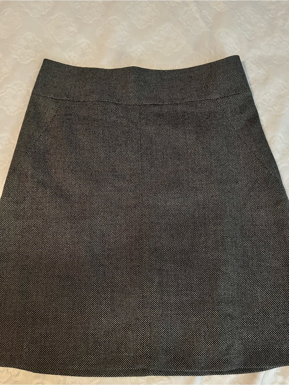 Banana Republic Black and White A-Line Tweed Skirt